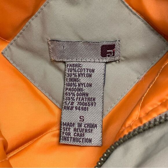 Unisex Puff Jacket Size Small - Picture 10 of 10